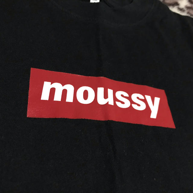 moussy(マウジー)のmoussy✩moussyﾛｺﾞ入りTｼｬﾂ✩ レディースのトップス(Tシャツ(半袖/袖なし))の商品写真