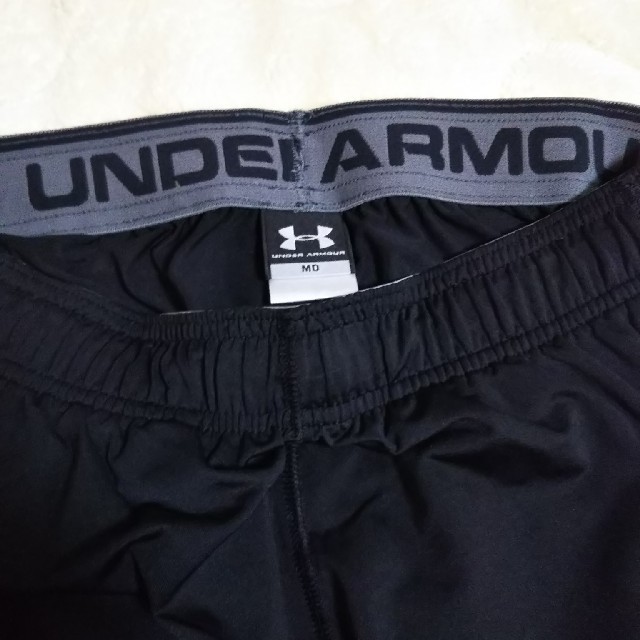 UNDER ARMOUR(アンダーアーマー)の最終値下げ！アンダーｱｰﾏｰハーフパンツ メンズ メンズのパンツ(ショートパンツ)の商品写真