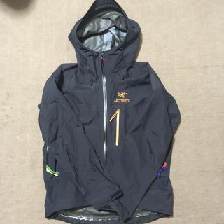 アークテリクス(ARC'TERYX)のbullet様専用(マウンテンパーカー)