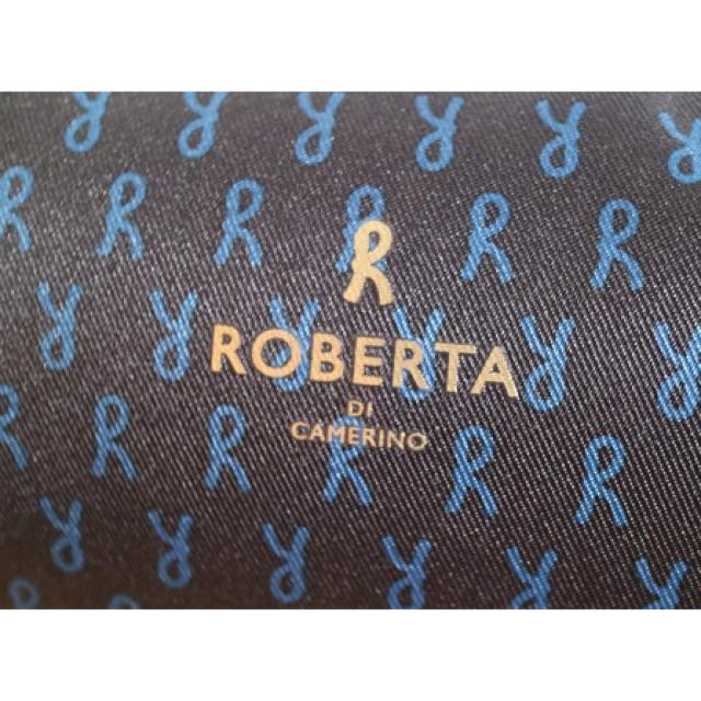 ROBERTA DI CAMERINO(ロベルタディカメリーノ)のままお様取り置き中   ロベルタディカメリーノ ビッグボストンバッグ レディースのバッグ(ボストンバッグ)の商品写真