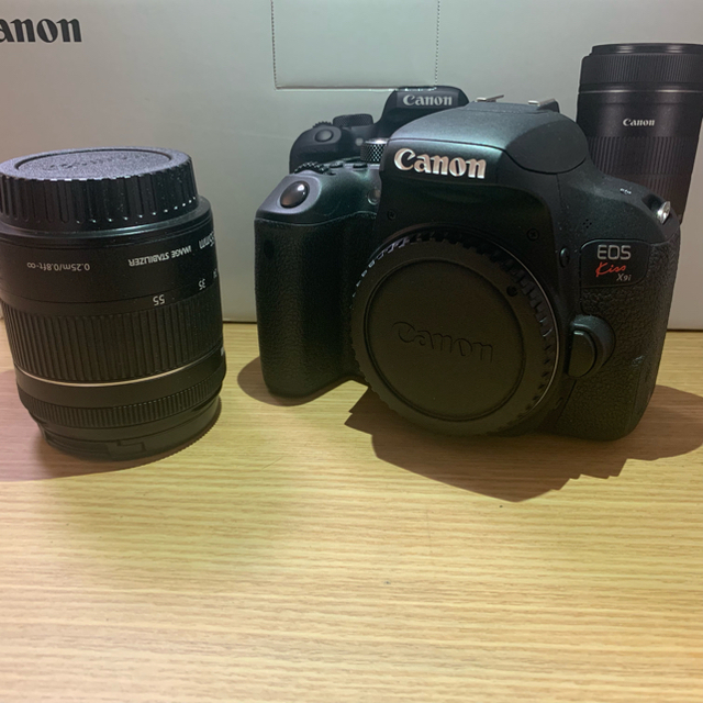 値下げしました！5年保証 ほぼ新品 Canon EOS kiss x9i