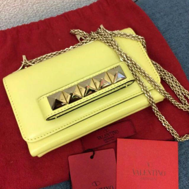 VALENTINO(ヴァレンティノ)のヴァレンティノ パーティーバッグ レディースのバッグ(ショルダーバッグ)の商品写真