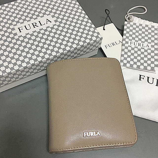 Furla(フルラ)のフルラ 財布 FURLA 二つ折り財布 ミネルヴァ ブランド レディースのファッション小物(財布)の商品写真