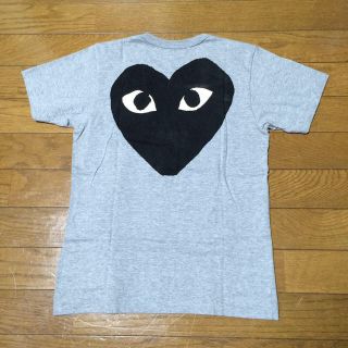 コムデギャルソン(COMME des GARCONS)の美品✨黒ハートバックプリントＴシャツ(Tシャツ(半袖/袖なし))