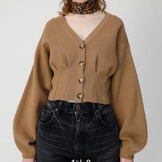 マウジー(moussy)の今季新作♡MOUSSY V NECK SHORT カーディガン♡新品タグ付き(カーディガン)