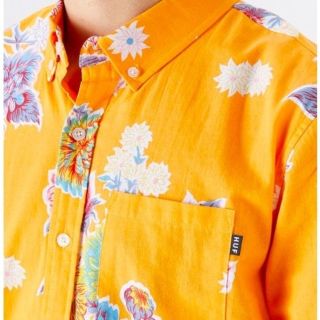 ハフ(HUF)のsam様専用出品　HUF アロハシャツ　オレンジ　ハフ(Tシャツ/カットソー(半袖/袖なし))