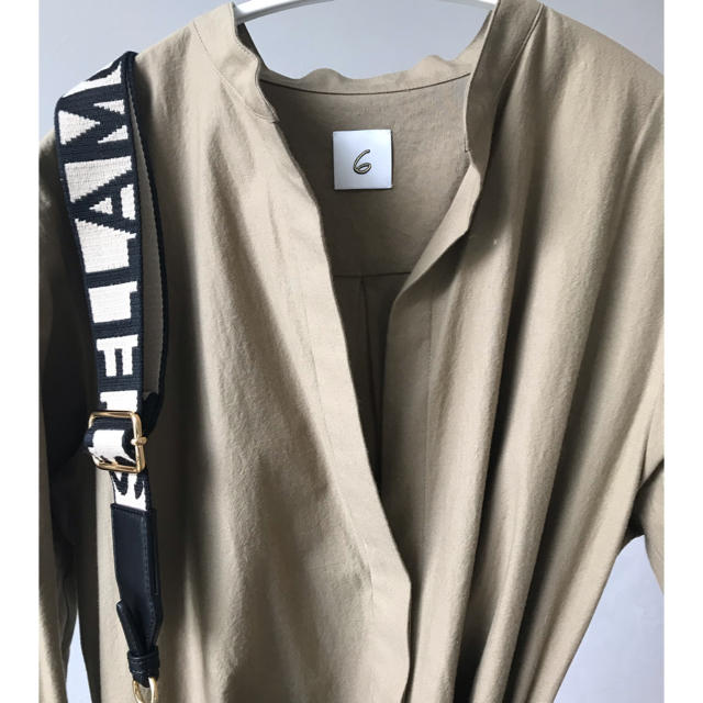 BEAUTY&YOUTH UNITED ARROWS(ビューティアンドユースユナイテッドアローズ)のROKU fraplongsleeveシャツ 一度のみ着用 オリーブ レディースのワンピース(ロングワンピース/マキシワンピース)の商品写真