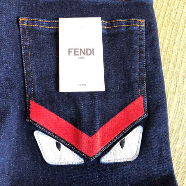 FENDI(フェンディ)のFENDIパンツ キッズ/ベビー/マタニティのキッズ服男の子用(90cm~)(パンツ/スパッツ)の商品写真