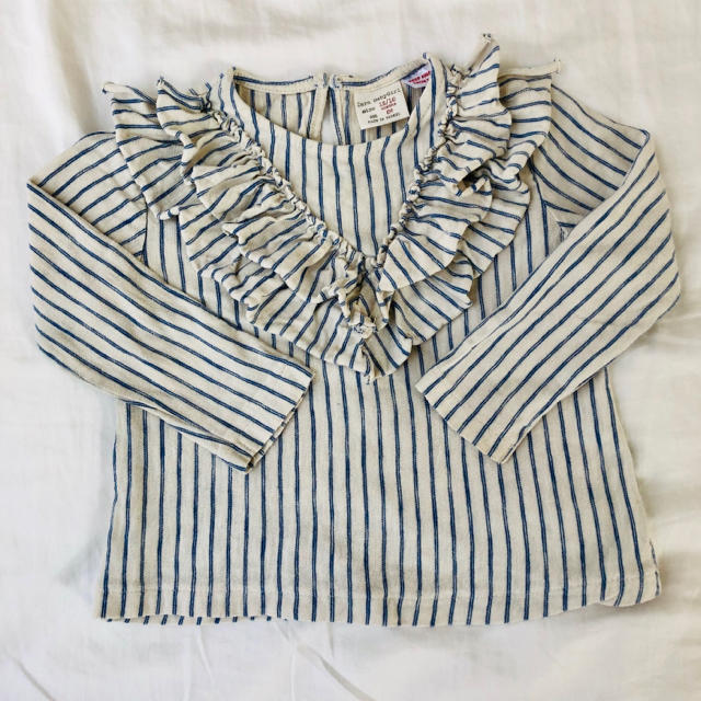 ZARA KIDS(ザラキッズ)のZara Baby フリル付き長袖Tシャツ 12〜18M キッズ/ベビー/マタニティのベビー服(~85cm)(Ｔシャツ)の商品写真