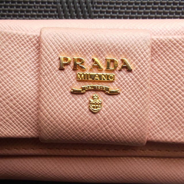 PRADA(プラダ)のかとちゃん様専用。プラダキーケース レディースのファッション小物(キーケース)の商品写真