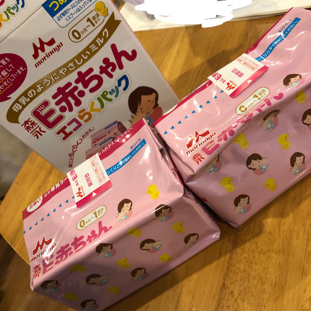 E赤ちゃん 粉ミルク エコ楽パック キッズ/ベビー/マタニティの授乳/お食事用品(その他)の商品写真