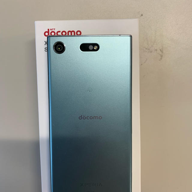 SONY(ソニー)のdocomo Xperia XZ1 Compact SO-02K 32GB スマホ/家電/カメラのスマートフォン/携帯電話(スマートフォン本体)の商品写真