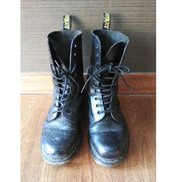 Dr.Martens(ドクターマーチン)のDr.Martens　10ホール　23.5〜24cm レディースの靴/シューズ(ブーツ)の商品写真