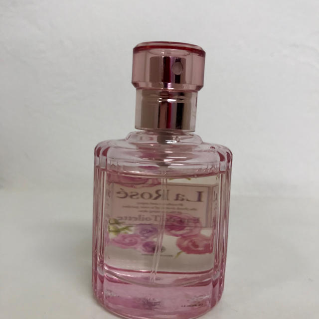 HOUSE OF ROSE(ハウスオブローゼ)のハウスオブローゼ  オードトワレ 50ml コスメ/美容の香水(香水(女性用))の商品写真