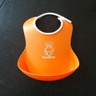 ベビービョルン(BABYBJORN)のベビービョルン ソフトスタイ(お食事エプロン)