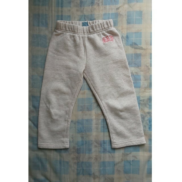 GAP(ギャップ)の【専用です。】GAP スエットパーカー上下セット キッズ/ベビー/マタニティのキッズ服女の子用(90cm~)(Tシャツ/カットソー)の商品写真