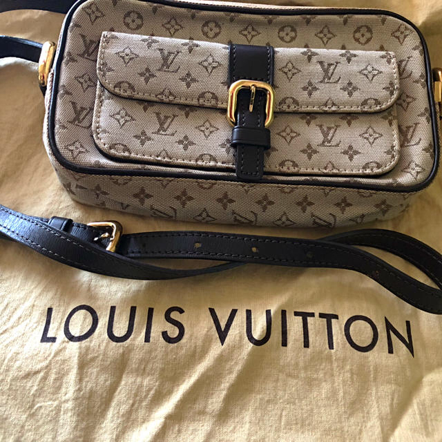 LOUIS VUITTON(ルイヴィトン)のルイ・ヴィトン・モノグラムミニジュリエットショルダーバッグ斜め掛け レディースのバッグ(ショルダーバッグ)の商品写真