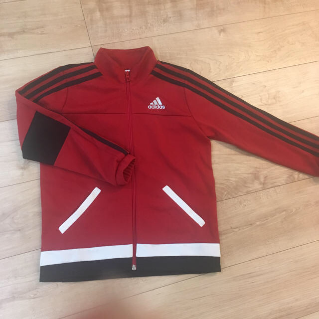 adidas(アディダス)のadidas アディダス ジャージ 上のみ  130 キッズ/ベビー/マタニティのキッズ服男の子用(90cm~)(ジャケット/上着)の商品写真