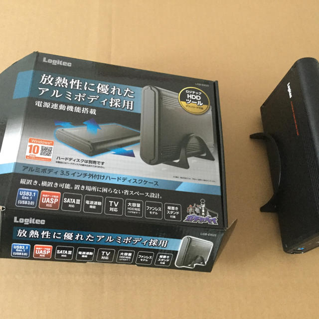 HDDケースとHDD320GB スマホ/家電/カメラのPC/タブレット(PC周辺機器)の商品写真