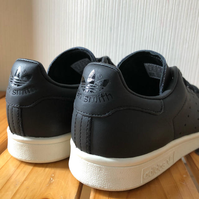 adidas(アディダス)のStan Smith Premium レディースの靴/シューズ(スニーカー)の商品写真