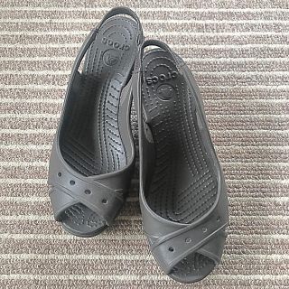 クロックス(crocs)のクロックスのサンダル(サンダル)