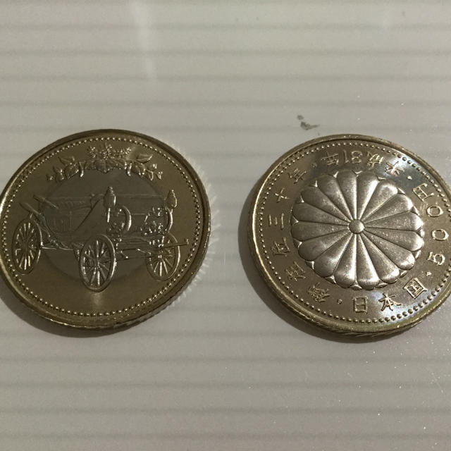 天皇陛下御在位30年記念500円硬貨 2枚 平成31年の通販 by なか's shop