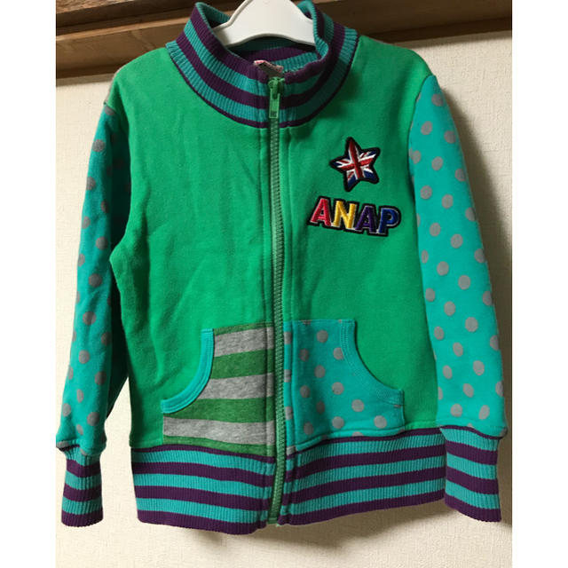 ANAP Kids(アナップキッズ)のお値下げ★ANAP KIDS スウェットジャンパー 100cm キッズ/ベビー/マタニティのキッズ服男の子用(90cm~)(ジャケット/上着)の商品写真