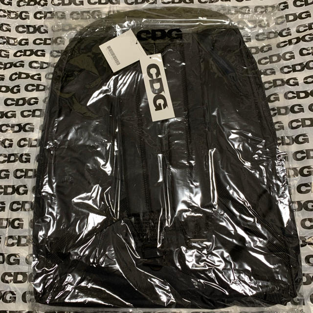 COMME des GARCONS(コムデギャルソン)の【アリゼ 様 専用 】CDG バックパック レディースのバッグ(リュック/バックパック)の商品写真