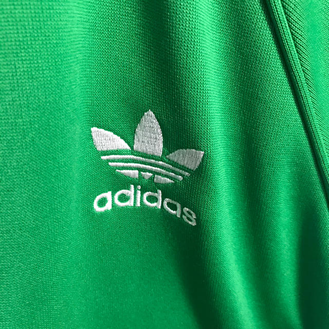 adidas トラックジャージ L