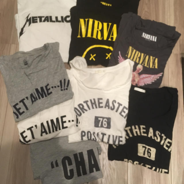 GU(ジーユー)のGU Tシャツ8枚セット まとめ売り METALLICA NIRVANA レディースのトップス(Tシャツ(半袖/袖なし))の商品写真