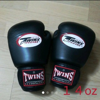 【値下げ】TWINS SPECIAL　ツインズ　ボクシンググローブ　１４oz(ボクシング)