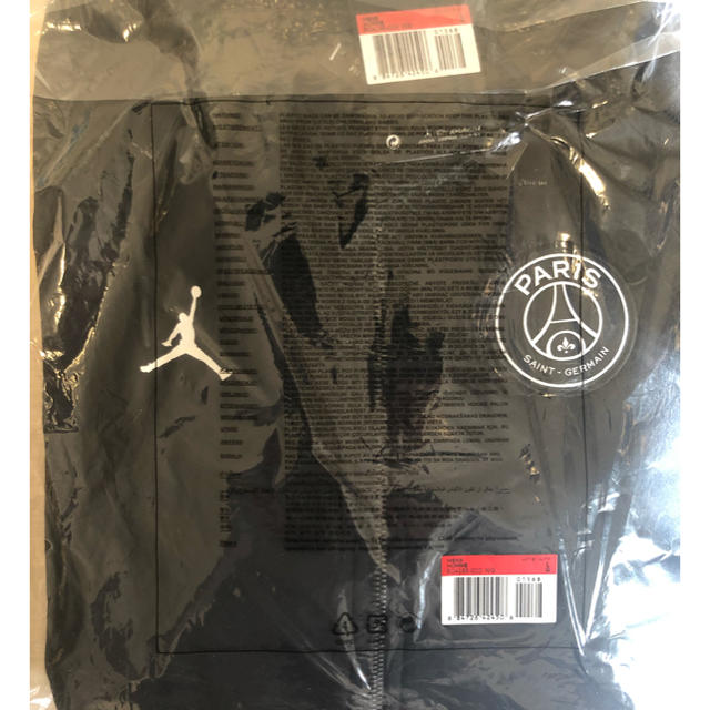 NIKE(ナイキ)のPSG JORDAN パーカー 黒 Lサイズ ジョーダン フルジップパーカー  メンズのトップス(パーカー)の商品写真