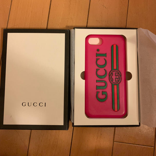 Gucci - GUCCI iPhone8ケースの通販 by DJSAYA01's shop｜グッチならラクマ