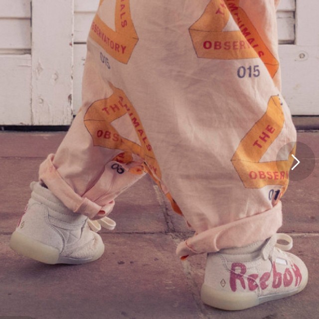 Reebok(リーボック)のemaさま専用 tao reebok コラボスニーカー 16cm キッズ/ベビー/マタニティのキッズ靴/シューズ(15cm~)(スニーカー)の商品写真