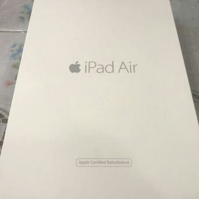 認定CPO品 iPad Air2 128GB シルバー WiFi 海外 新品同様