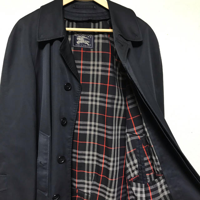 BURBERRY(バーバリー)のバーバリー ステンカラーコートネイビーmade in England メンズのジャケット/アウター(ステンカラーコート)の商品写真