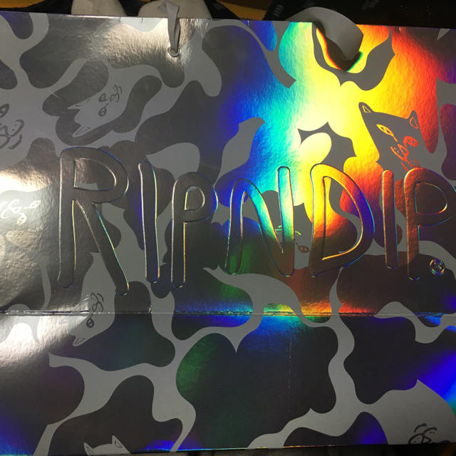 Supreme(シュプリーム)のRipndip 紙袋 東京店限定 レディースのバッグ(ショップ袋)の商品写真