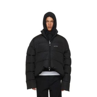 バレンシアガ(Balenciaga)の新品☆BALENCIAGA☆【ブラック/46】シーシェイプダウンジャケット(ダウンジャケット)