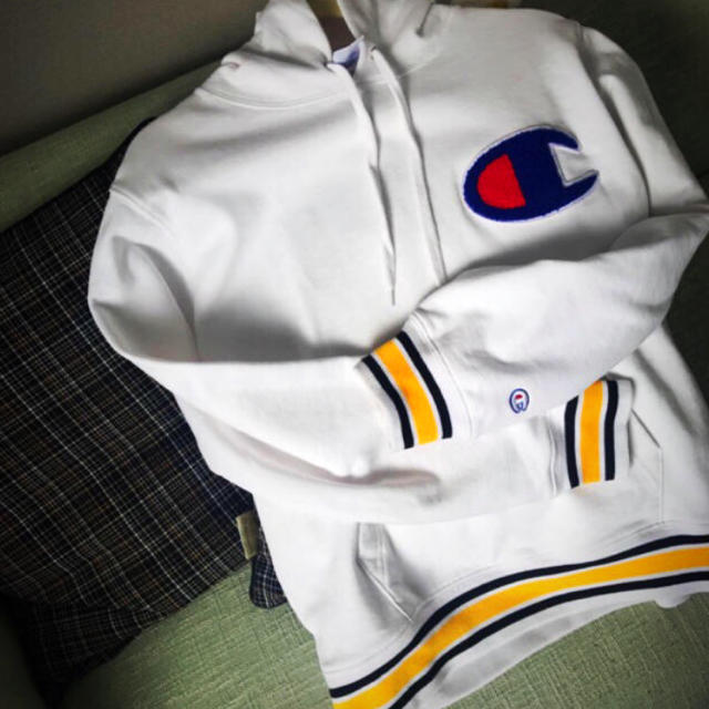 champion ビックロゴ 新品 パーカー