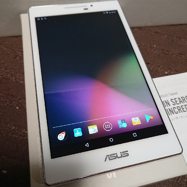 ASUS(エイスース)のASUS ZenPad for Business 7.0｜M700C-WH16 スマホ/家電/カメラのPC/タブレット(タブレット)の商品写真