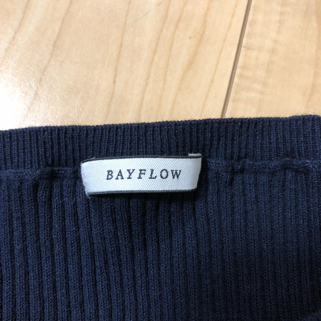 BAYFLOW(ベイフロー)のセール BAYFLOW 薄手ニット 春ニット 長袖ニットカットソー  レディースのトップス(ニット/セーター)の商品写真