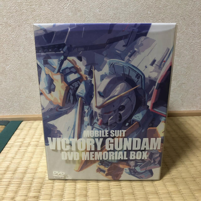 BANDAI(バンダイ)の《値下げしました！》 機動戦士Vガンダム DVDメモリアルBOX エンタメ/ホビーのDVD/ブルーレイ(アニメ)の商品写真