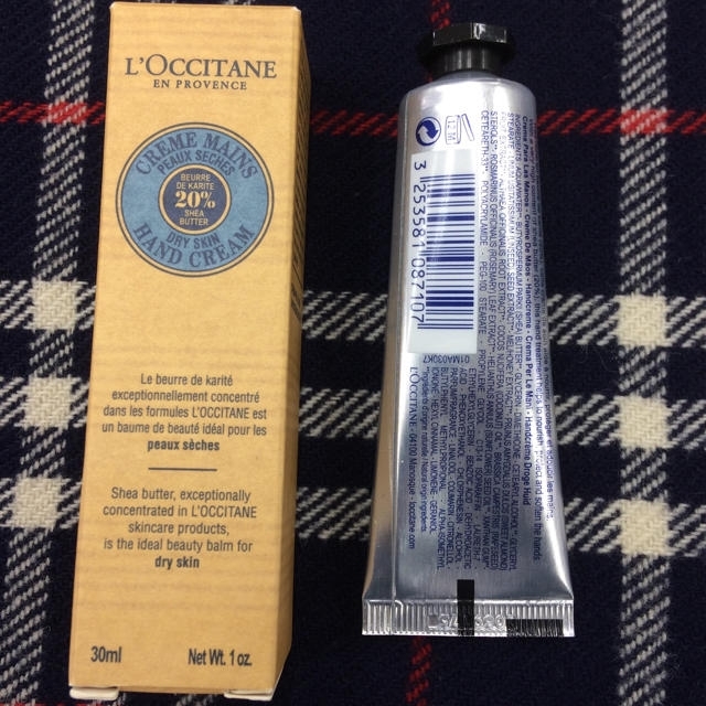 L'OCCITANE(ロクシタン)のロクシタン ハンドクリーム 新品 コスメ/美容のボディケア(ハンドクリーム)の商品写真