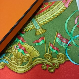 エルメス(Hermes)の箱付き新品未使用 エルメススカーフ 90cm(バンダナ/スカーフ)