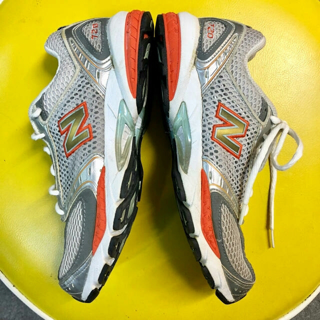 New Balance(ニューバランス)の[セール] NEW BALANCE  WR720 (米国仕様) Size 9 レディースの靴/シューズ(スニーカー)の商品写真