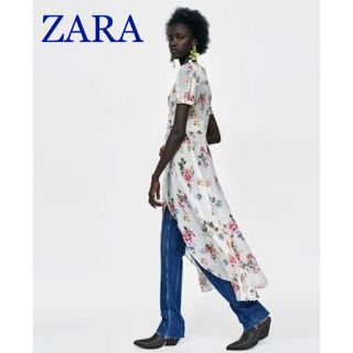 ザラ(ZARA)の新品タグ付☆ZARAstudio collectionシャーリングロングブラウス(カーディガン)