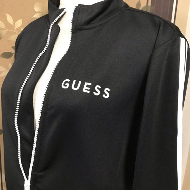 GUESS(ゲス)のGUESS ジャージ レディースのトップス(その他)の商品写真