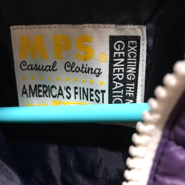 MPS(エムピーエス)の紫色の上着 ダウン 110 キッズ/ベビー/マタニティのキッズ服男の子用(90cm~)(ジャケット/上着)の商品写真