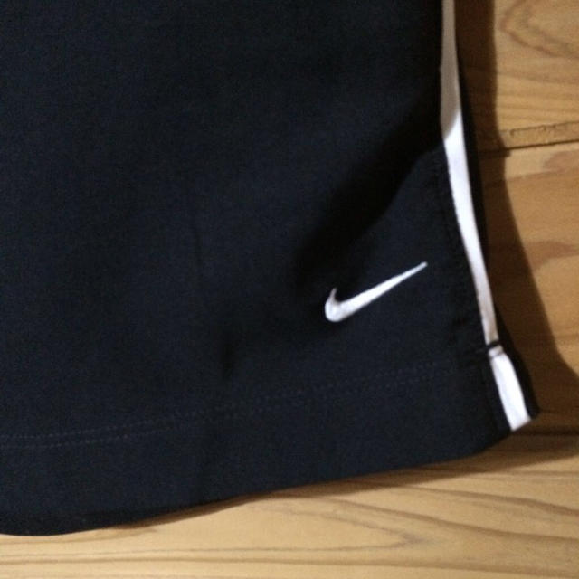 NIKE(ナイキ)のナイキ パンツ レディースのパンツ(ショートパンツ)の商品写真