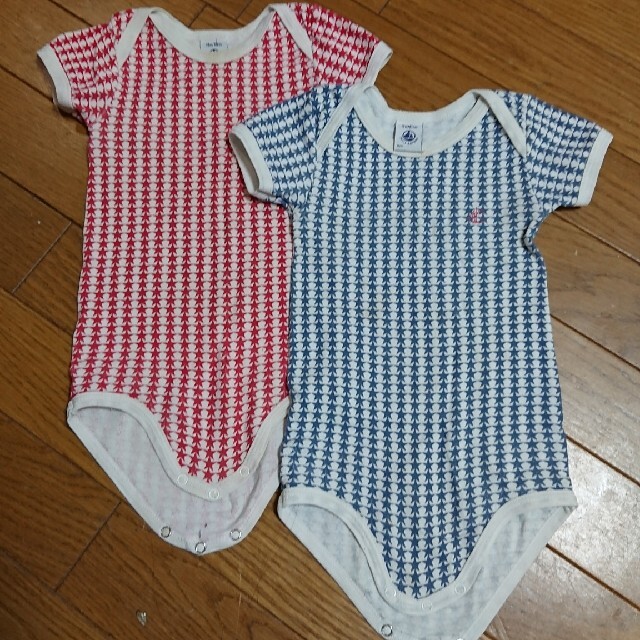 PETIT BATEAU(プチバトー)のPETIT BATEAU 半袖 ボディ ロンパース インナー キッズ/ベビー/マタニティのベビー服(~85cm)(ロンパース)の商品写真